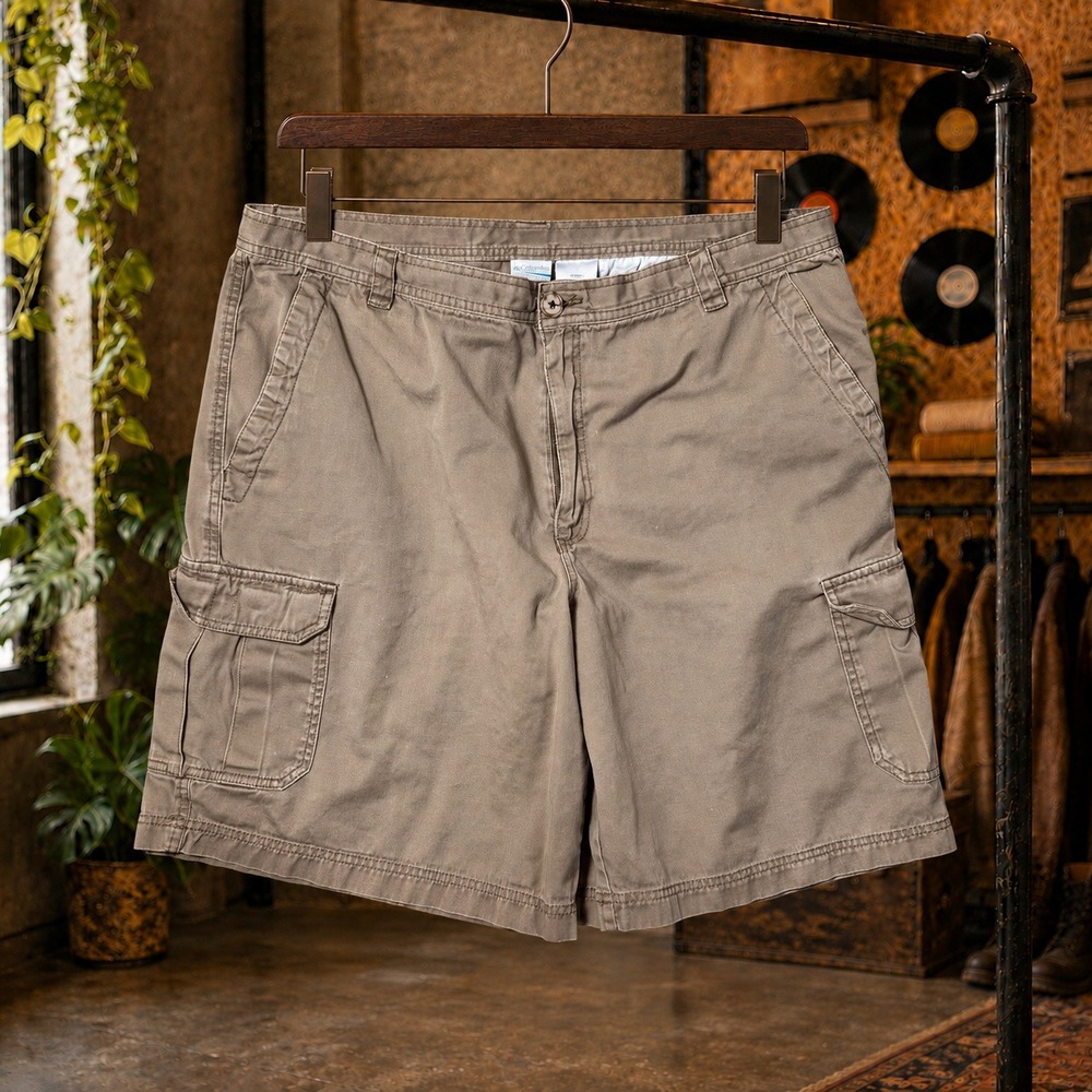 Columbia Mens Khaki Cargo Shorts Size 44 Tan Cotton Utility Hiking Gorpcore